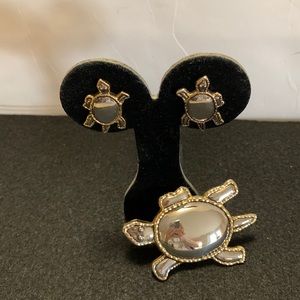 Vintage Best Jewelry Turtle Earrings And Pin/Pendant